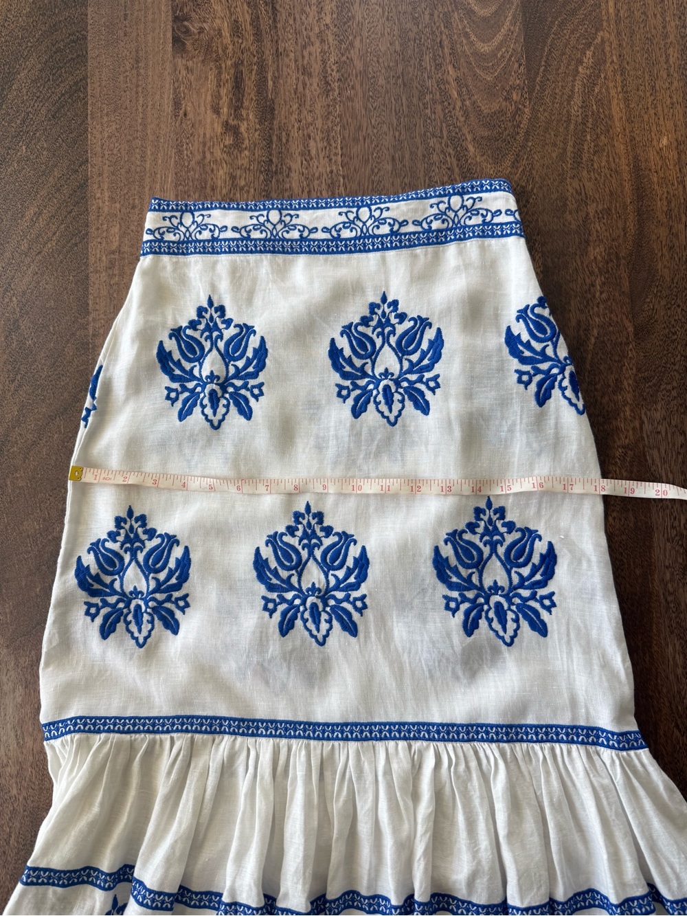 Zara Blue & White Embroidered Linen Midi Skirt - Size Small - Picture 4 of 7